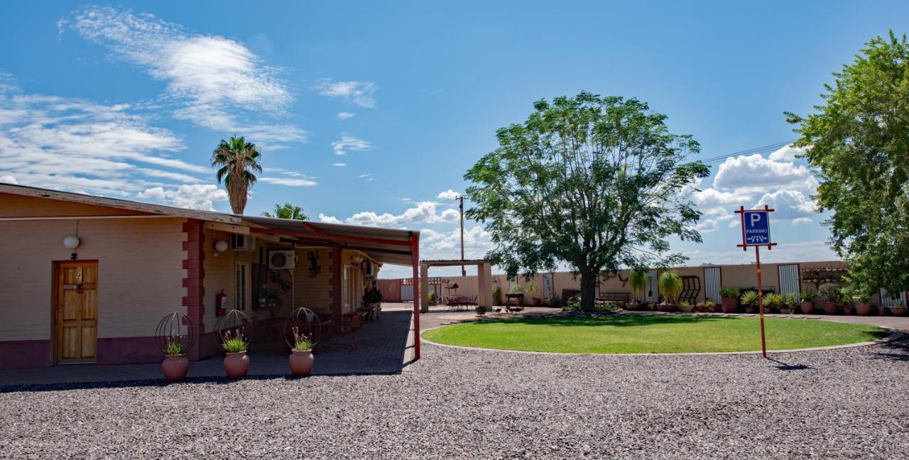 Villa Bastion Farmyard Mariental Exterior foto