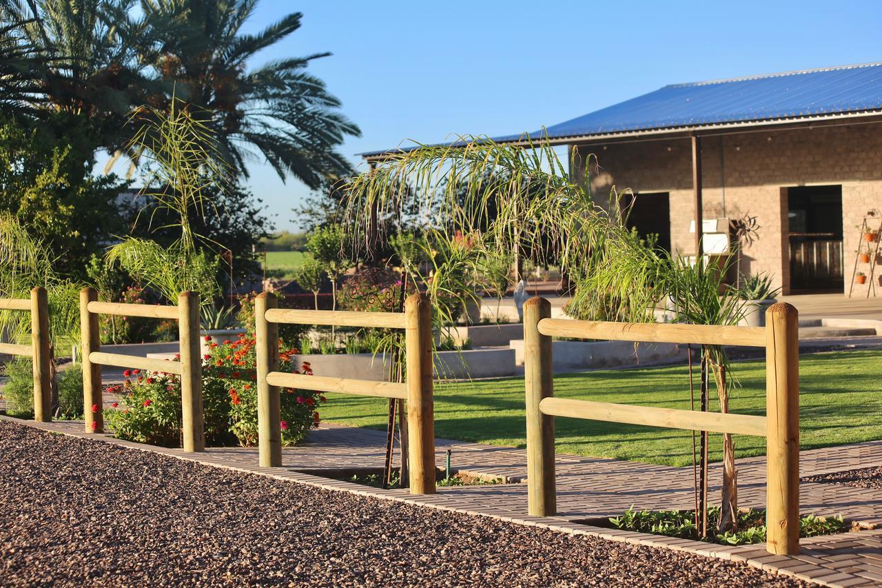 Villa Bastion Farmyard Mariental Exterior foto